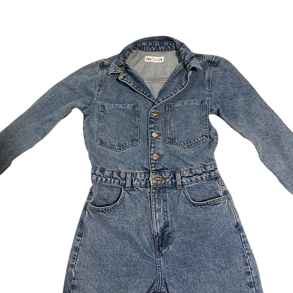 Jumpsuit - Picture 6 of 11